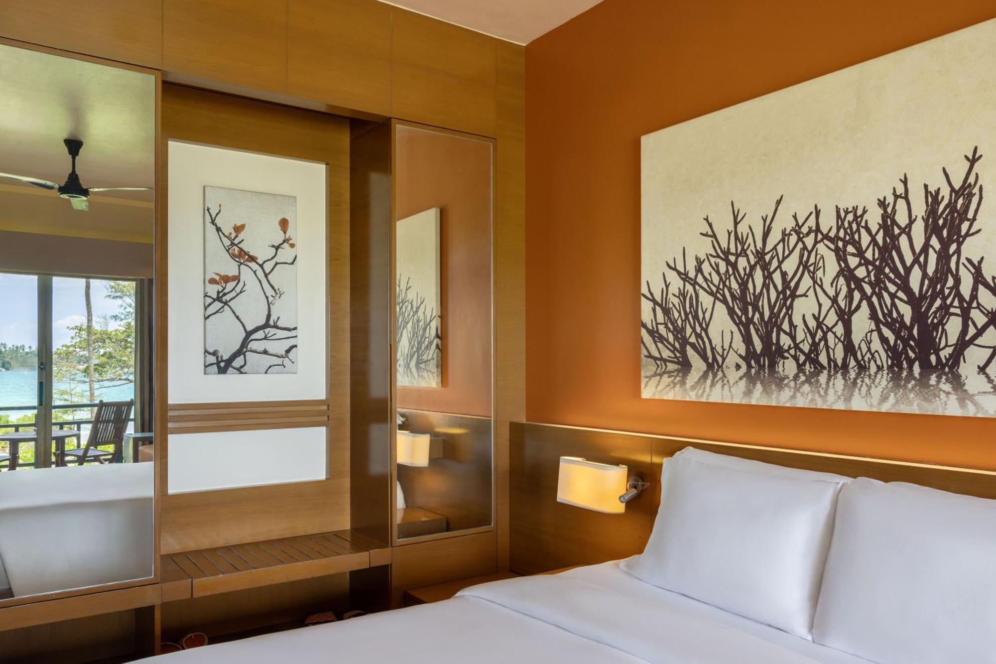 Angsana Bintan 5*